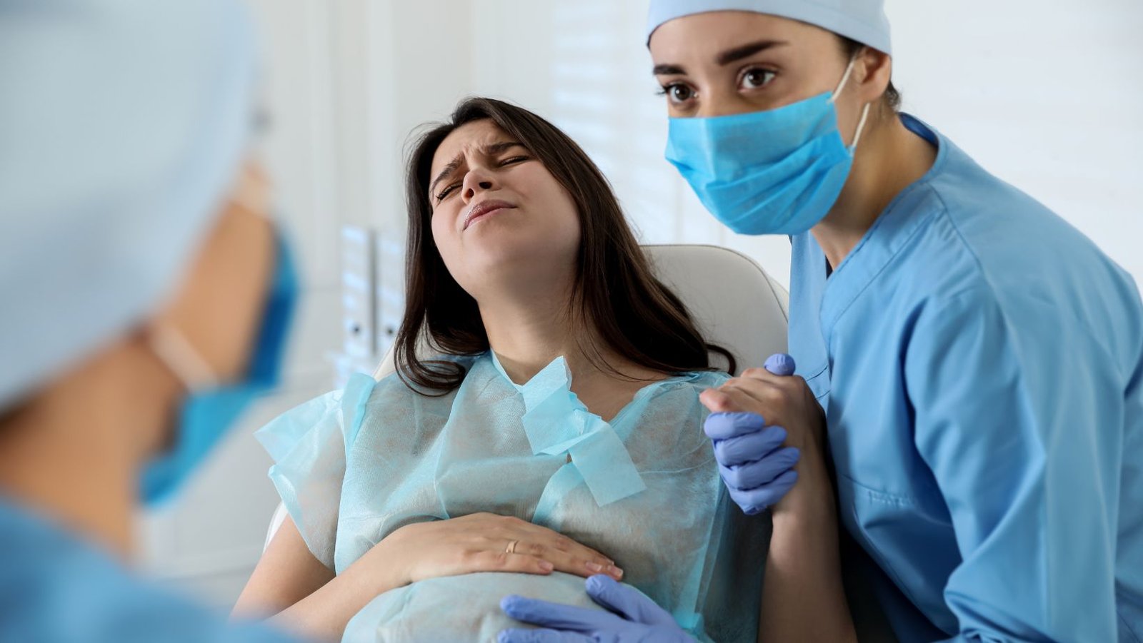 Pregnancy Labor Pain - Dr. Shabnam Sharjil at PCOS Ferticure Clinic provides expert insights on managing and coping with labor pain during pregnancy, offering essential tips and strategies for a smooth birthing experience within the context of PCOS-PCOD.